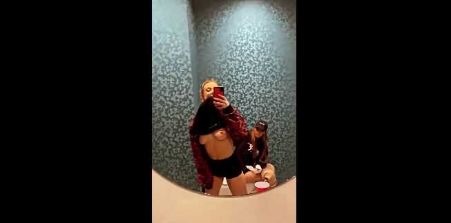 Tana Mongeau Nude Boobs BathTub Onlyfans Set Leaked