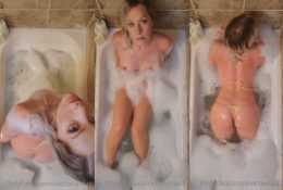 Victoriasfan Nude Bath Onlyfans Video #552