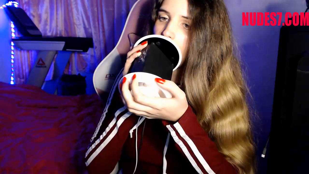 Luz ASMR 3DIO Ear Eating Video #675